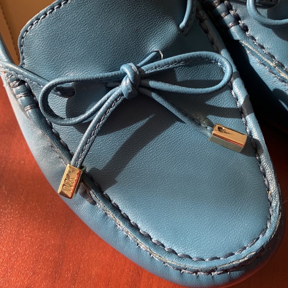 Brand new Michael Kors moccasins - Picture 4 of 10
